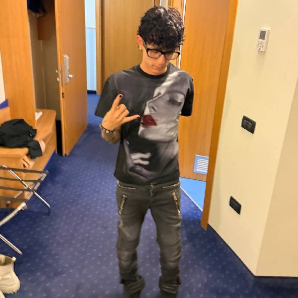 CIGARETTE T-SHIRT